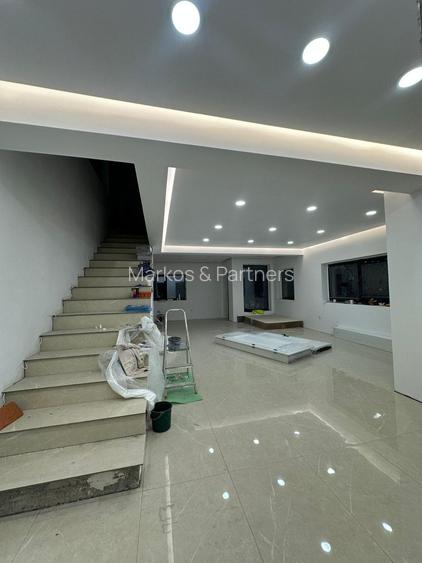 Casă individuală l 118 utili l 425 mp curte l Semifinisată l Florești - 11