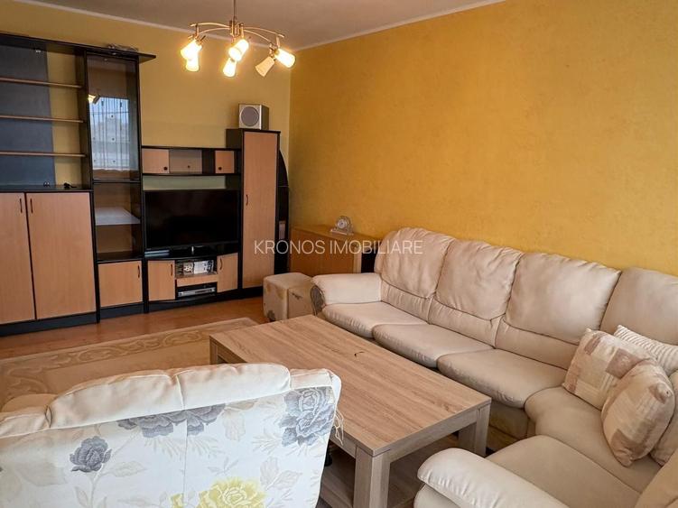 CIRESICA  3 CAMERE , LIBER, GAZE  77 MP PRET 132900 EURO - 2