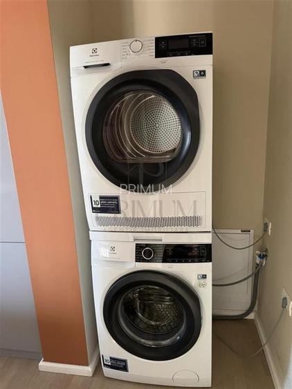 GIROC - 4 CAM - PENTHOUSE - 117MP - BAI - 2 TERASE - 2 PARCARI - INCALZIRE  PARD - 13