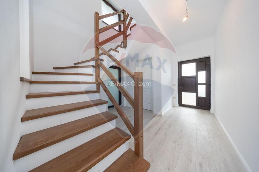 Casă modernă-Sânpetru |toate utilitatile| 420 mp teren | 3 dormitoare - 7