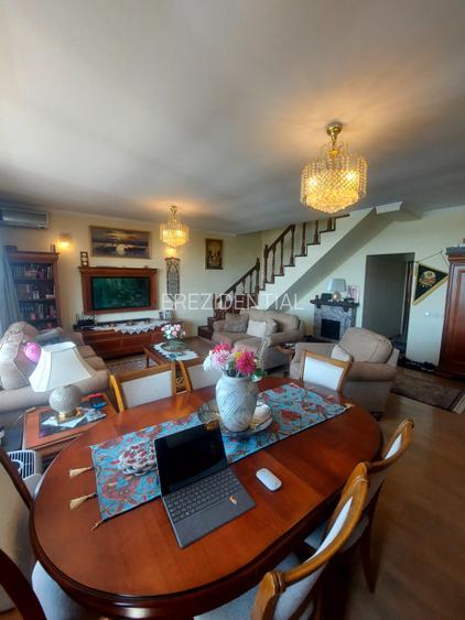 Apartament -5 camere -decomandat-Zona Fundeni - 2