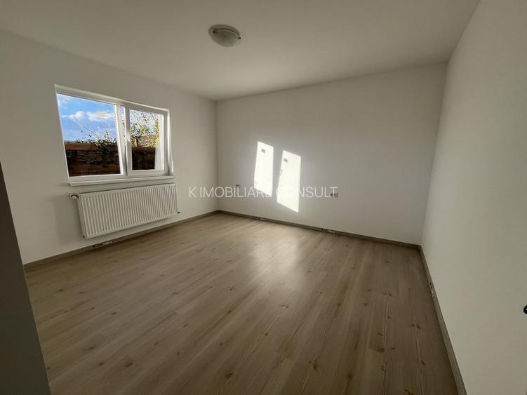 Glina stadion casa parter 4 camere - 42