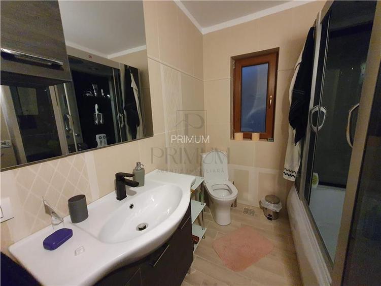 Casa individuala - zona foarte buna - suprafata mare - proiect deosebit - multip - 8