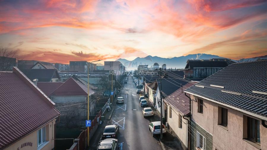 COMISION 0 Casă cu potențial excelent, teren 446 mp, Strada Fanionului - 8