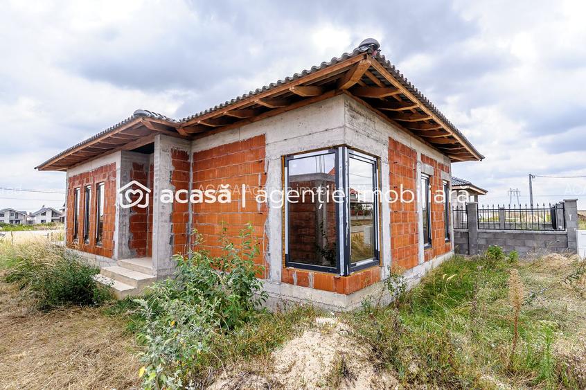 Casă nefinisata la sol in Fântânele, cartier nou Comsion 0 - 5
