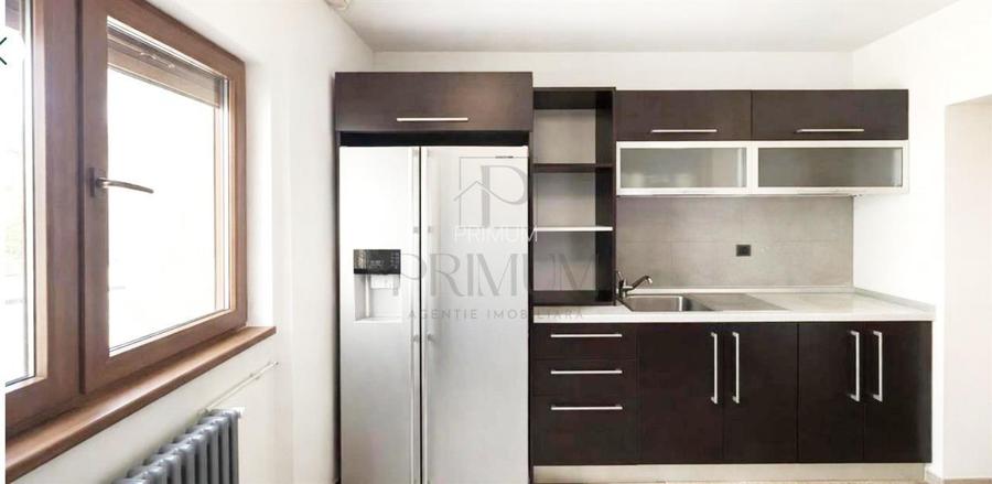 MEDICINA - 4 Camere - Spatios - 2 Bai - Etaj 1 - Garaj in CF - LOCATIE EXCELENTA - 7