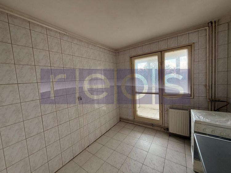 VANZARE 4 CAMERE FIZICIENILOR | ACCES METROU | PIATA | PARC | - 8