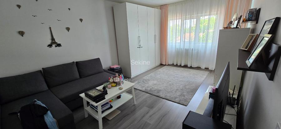 Proprietar - Vând apartament 2 camere decomandat în zona Abator - 4