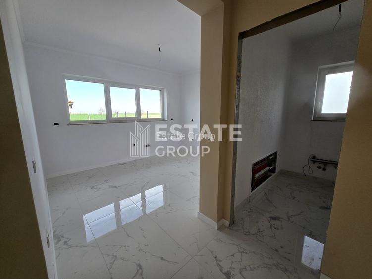 Duplex pe parter cu 4 camere in  Cornesti - 2