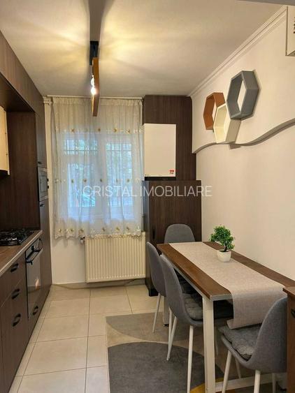 Apartament 4 camere, 2 bai, bloc 1984, centrala, Titan-Fizicienilor - 2