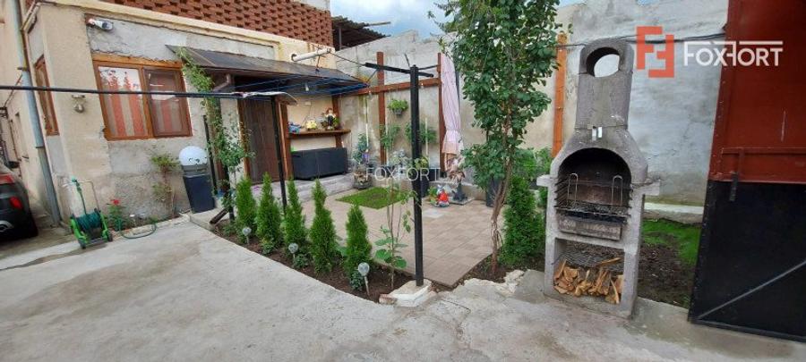 Casa individuala, 6 camere, curte comuna, zona Kiriac - Kaufland - 9