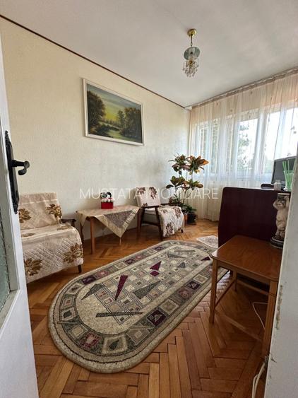 - Apartament 3 camere confort 1, zona Garii, etaj 2 . - 6