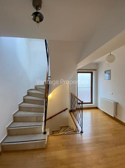 Individual villa | complex with swimming pool and tennis court | Iancu Nicolae - 18