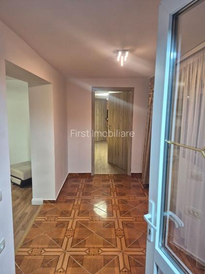 Ofer spre inchiriere casa individuala,renovata,3 camere - 9