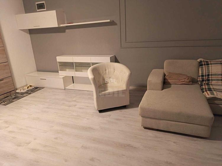 Apartament de 3 camere, zona Tineretului, Floresti - 4