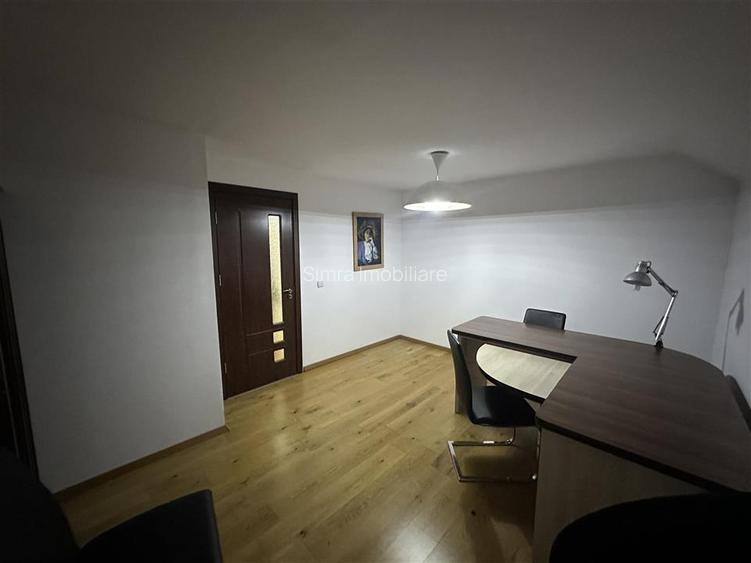 Casa ultracentral 6 camere parter + etaj - 16