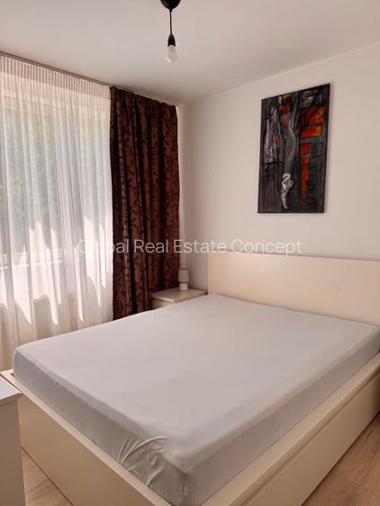 Închiriere Apartament 3 camere zona Apusului . Str Lacul Zanoaga - 5