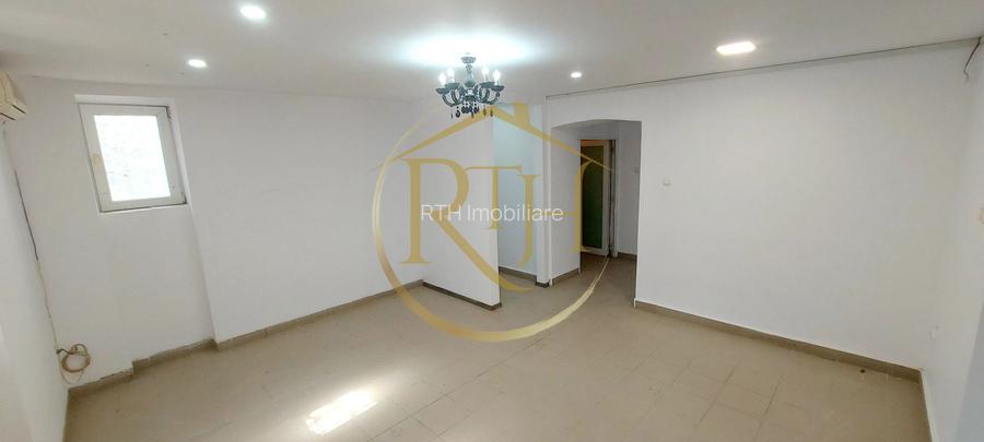 Închiriez spațiu comercial 4 camere–Zona Centrală – 77 mp utili. - 4