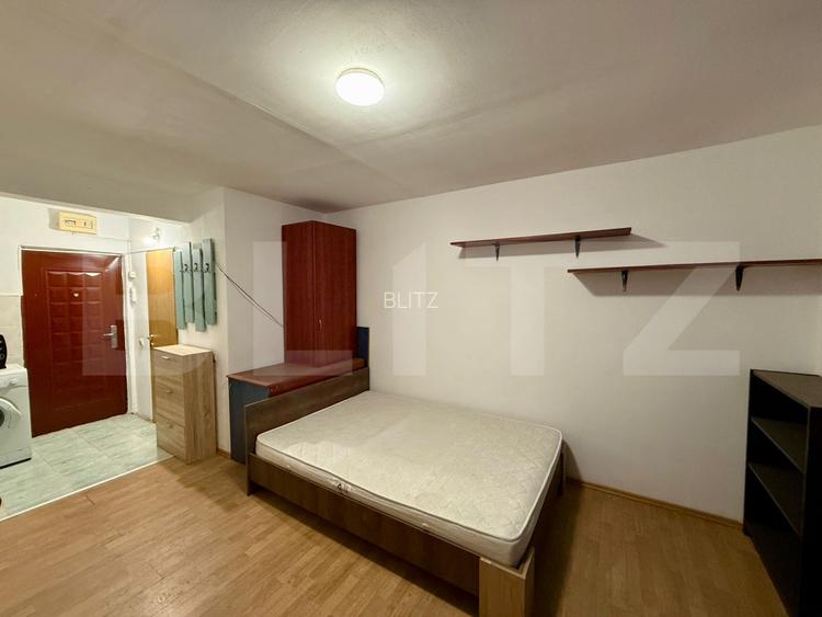 Garsonieră  în zona Triaj – ideală pentru locuit sau investiție - 2