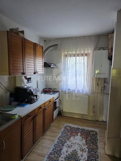 Apartament 3 camere în zona MOGOSOAIA - 5