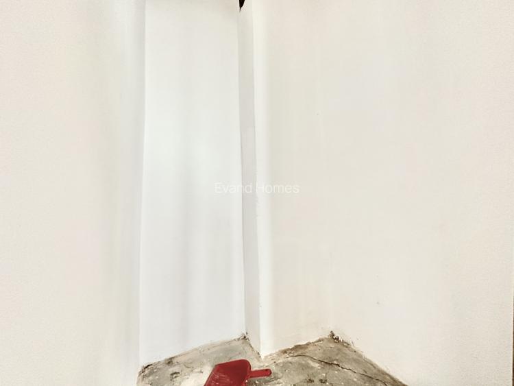 Apartament cu 2 camere decomandat - 45 mp - zona Dambovita - 7