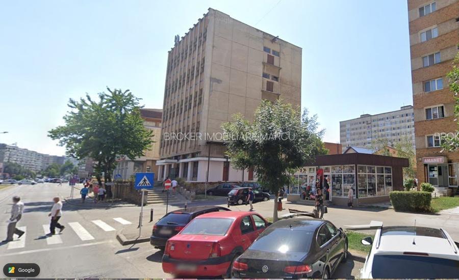 RESITA cladire de birouri de inchiriat . - 2