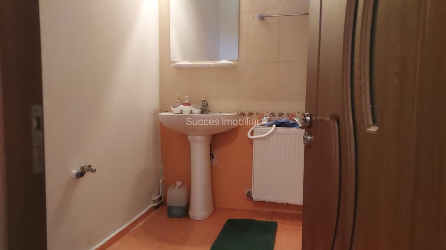 mihai bravu-metrou,et1 in vila,2 cam,85 mp.centrala proprie,,nemobilat,500 euro - 6