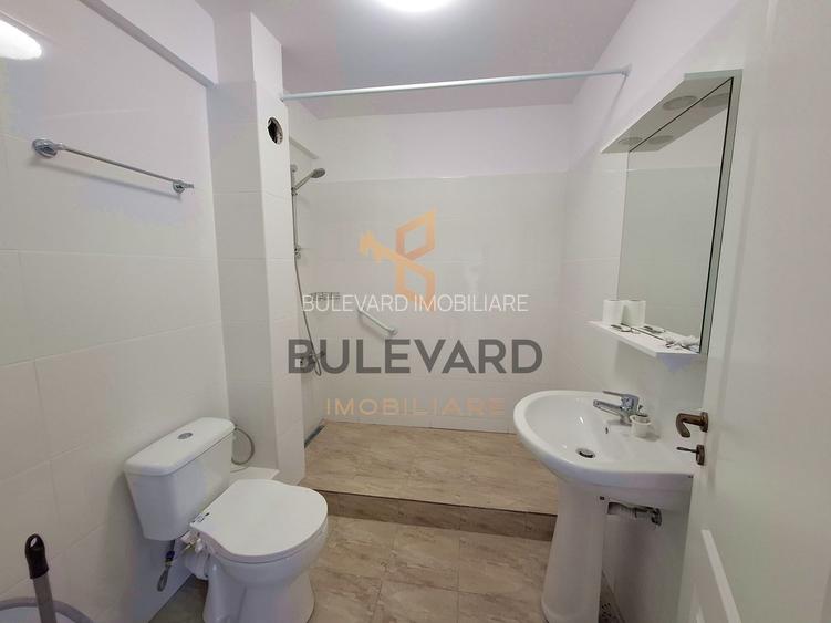 Spatiu de birou 62.5 mp + terasa 32 mp, parcare - 11