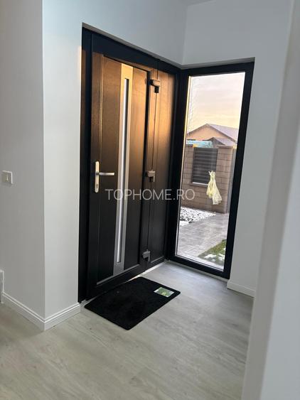 Vila deosebita cu acces asfalt - zona Lidl - Gata de mutare ! - 5