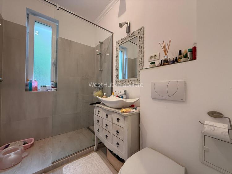 Apartament 2 camere, utilat si mobilat, 2 locuri de parcare - Hotel IQ Comision0 - 8