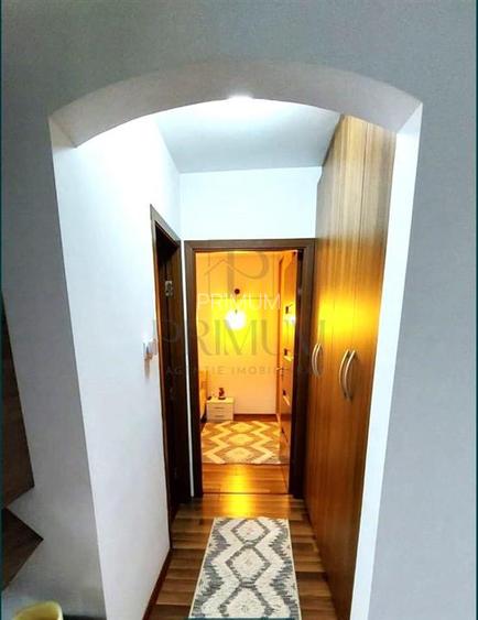 SIMION BARNUTIU - ETAJ 3 - BLOC IZOLAT - 3 cam - 2 bai - debara - centrala propr - 4