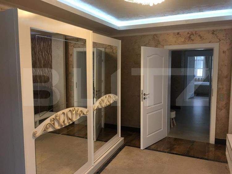 Apartament la casa de lux ,83 mp,decomandat,etaj 1, parcare, zona Ultracentrala