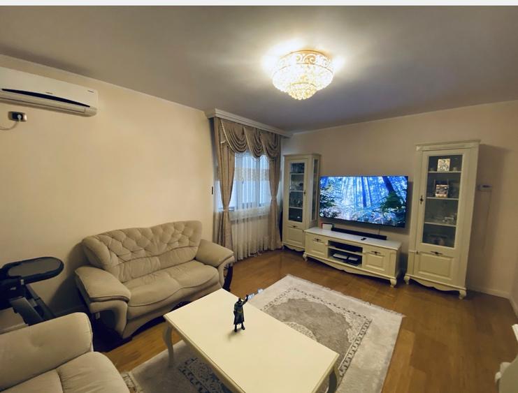 Apartament 3 camere decomandat Faleza Nord