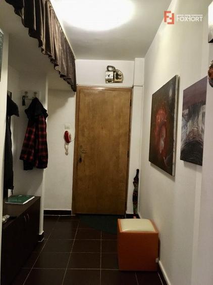 Apartament cu 2 camere, semidecomandat, de vanzare, zona Dacia - ID V874