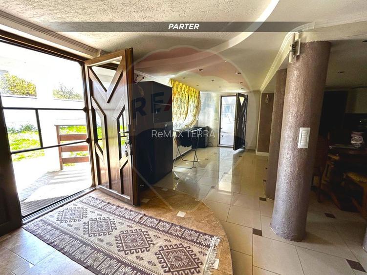Casa spațioasă cu teren si foișor - Negrești Oaș - 19
