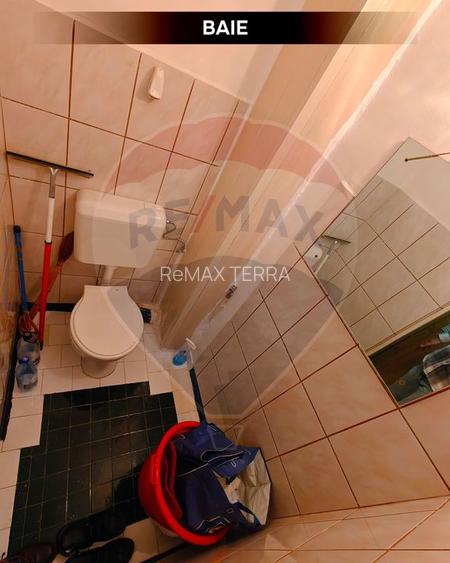 Apartament de vanzare cu 3 camere  Petru Rares Etaj 3 - 7