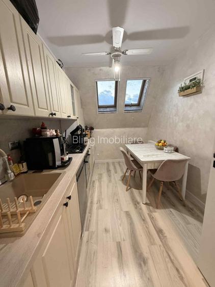 apartament cu 3 camere decomandate,parcare inclusa,zona Cetatii - 4