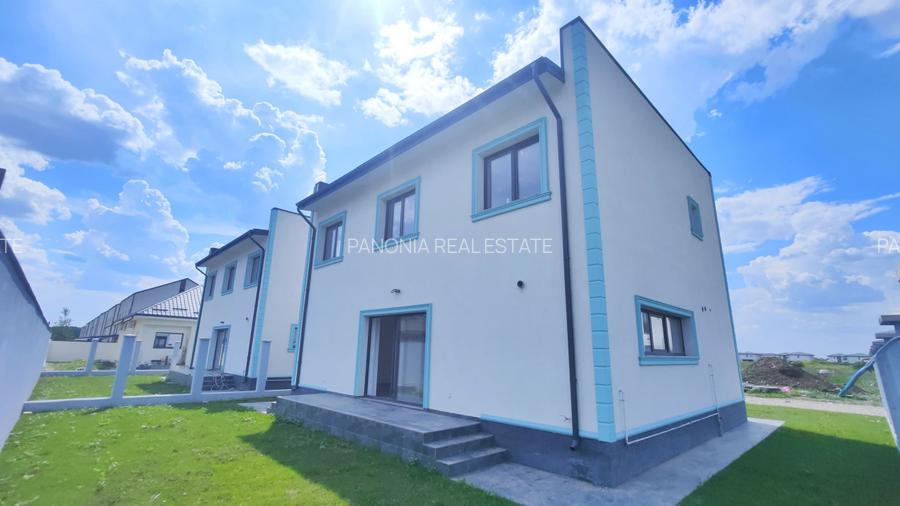 Casa - Vila Individuala - Teren 300mp - Tunari - 3