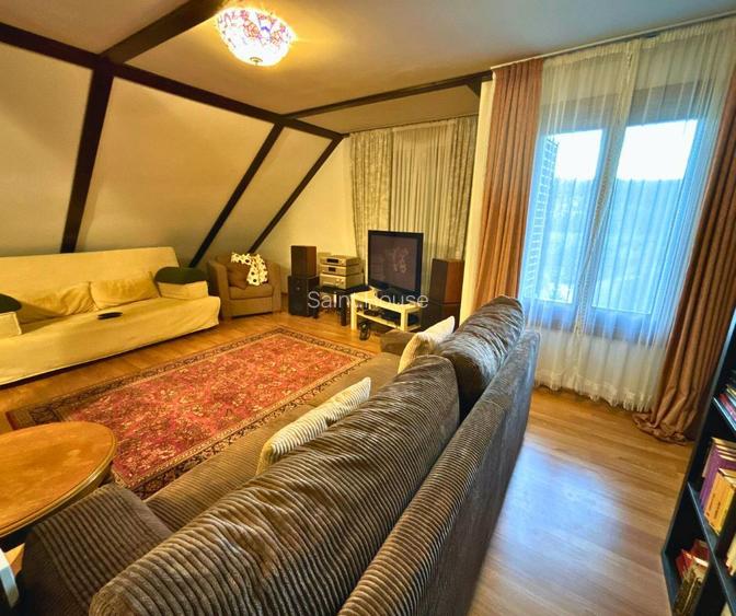 Vilă cu 10 camere P+2E+M 400 M² utili 2800 M² Teren Comandau - 14