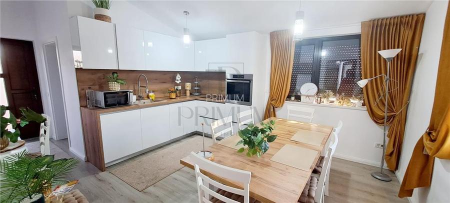 GIROC, CASA INDIVIDUALA DEOSEBITA P+1E+POD, 5 CAMERE, 2 BAI INCALZIRE IN PARDOSE - 3