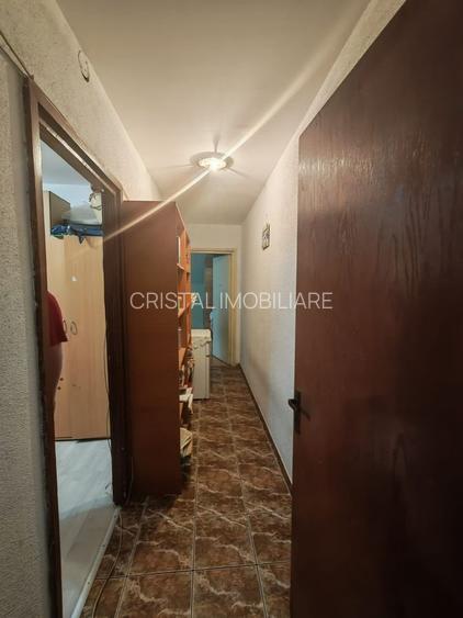 Apartament 3 camere, Brancoveanu, zona Covasna. Loc parcare. - 10