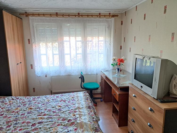 Inchiriez casa 3 camere, Reghin, Central - 3