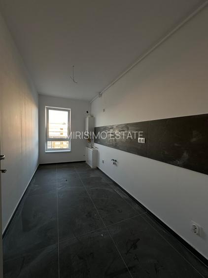 Garsoniera decomandată 41.75 mp-finisata la cheie/3 minute de metrou Berceni - 2