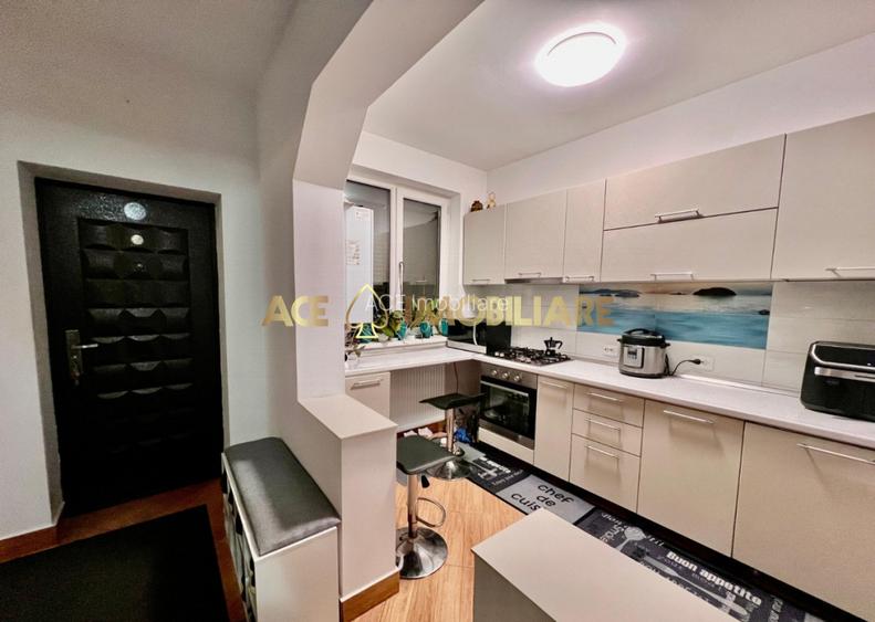 5 Camere de vanzare | Aparatorii Patriei | Metrou | Curte Proprie | Centrala - 9