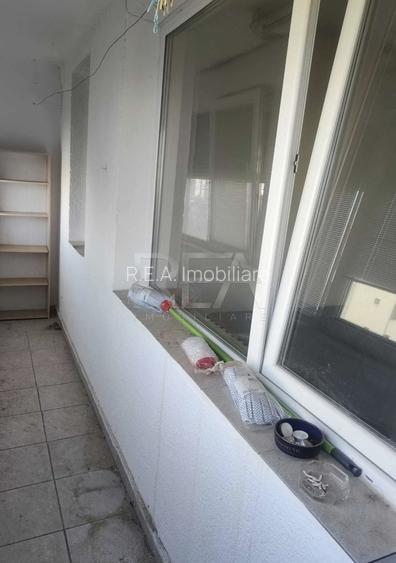 2 camere, et 9/10, bloc tip R,  52 mp- Drumul Taberei - 4
