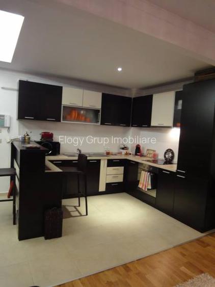 Emerald Residence, view superb catre Lac si fantaniile interioare - 10