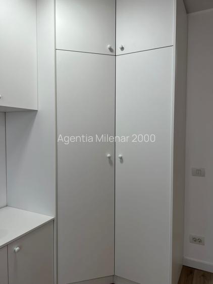 Locatie privilegiata: La ISHO  cel mai  renumit bloc central - 5