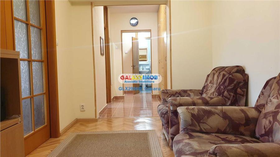INCHIRIEZ APARTAMENT 3 CAMERE SEBASTIAN RAHOVA - 3