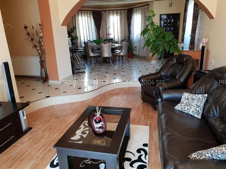 De inchiriat vila Gavana Platou - complet mobilata si utilata - 8