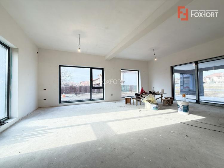 Casa individuala cu 5 camere de vanzare in Dumbravita - 7